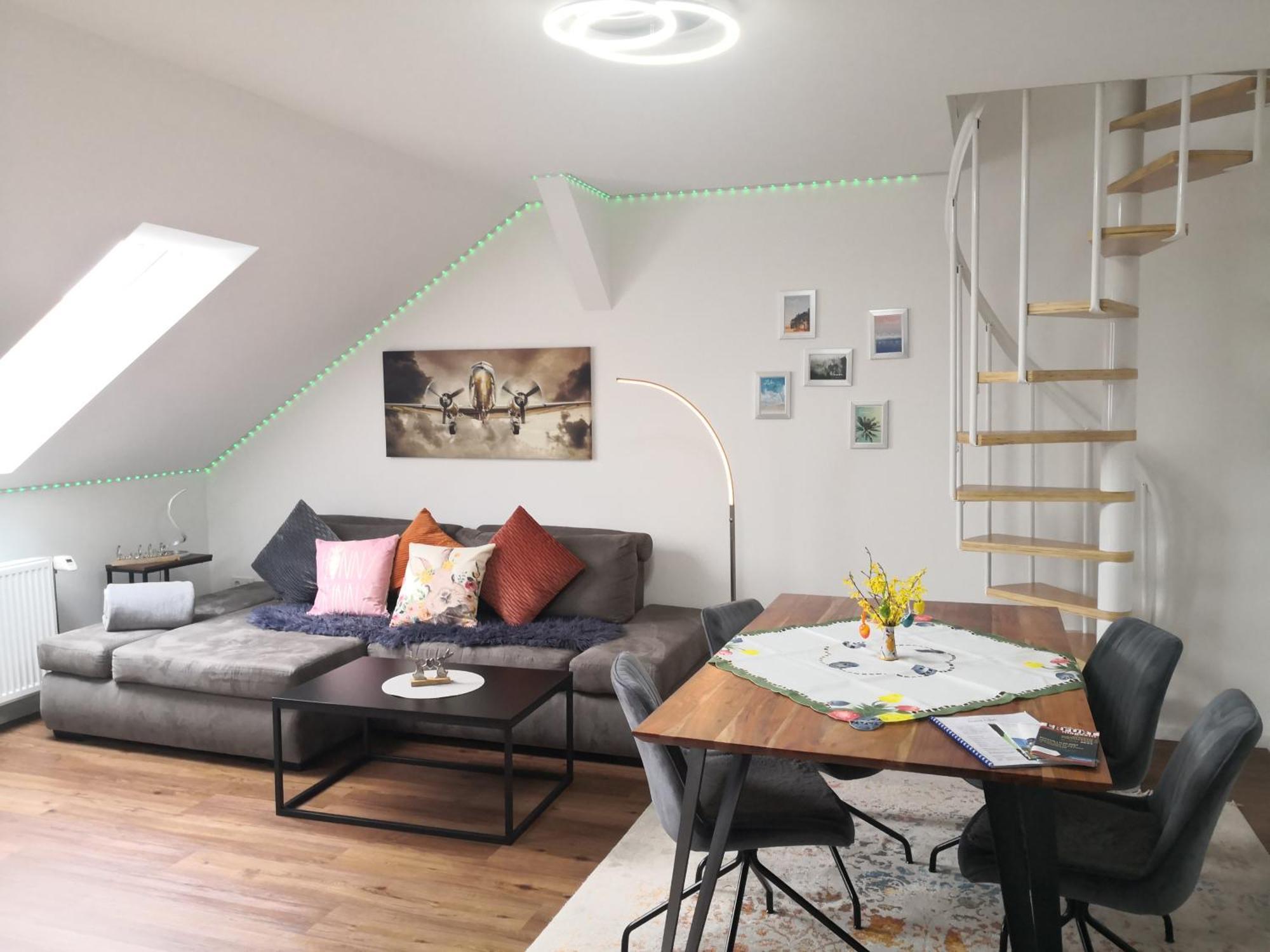 Auszeit2 Erfurt - Stilvolle Dachwohnung Mit Parkplatz - Zentrumsnah Exterior foto